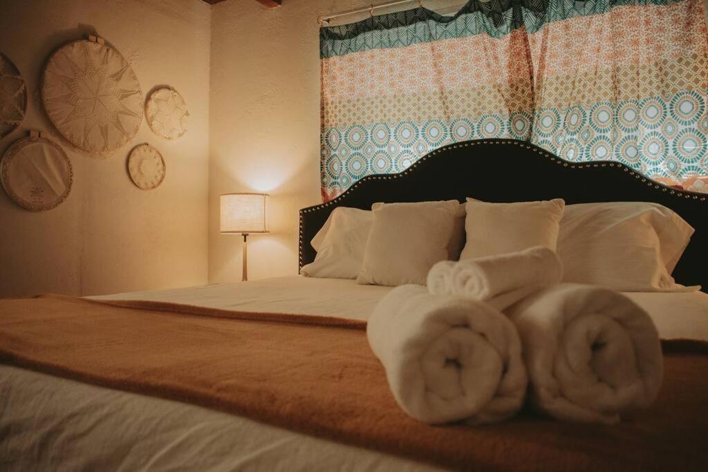 Вілла Casa Charleston-3Br-2Bath-Hot Tub-Pet Friendly-No Pet Fees! Альбукерке Екстер'єр фото